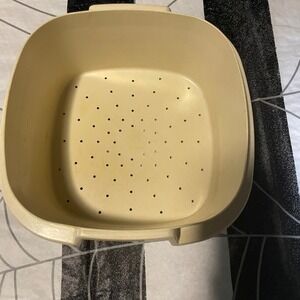 Vintage Tupperware Colander Strainer Kitchen Prep Produce Washing Container